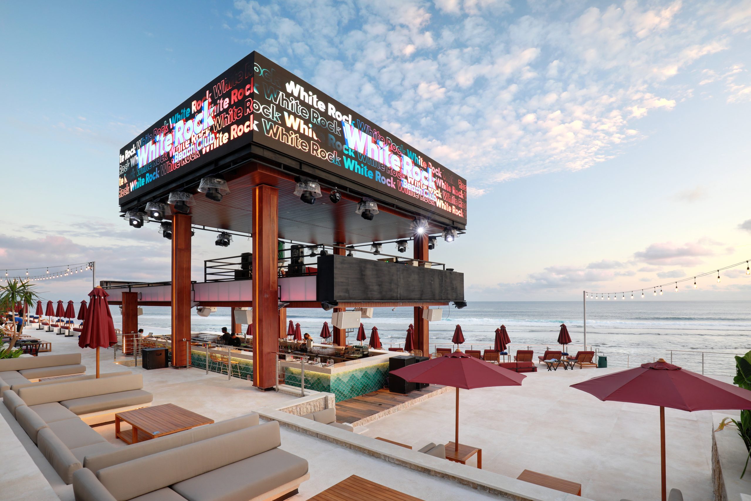 White-Rock-Beach-Club-Bali